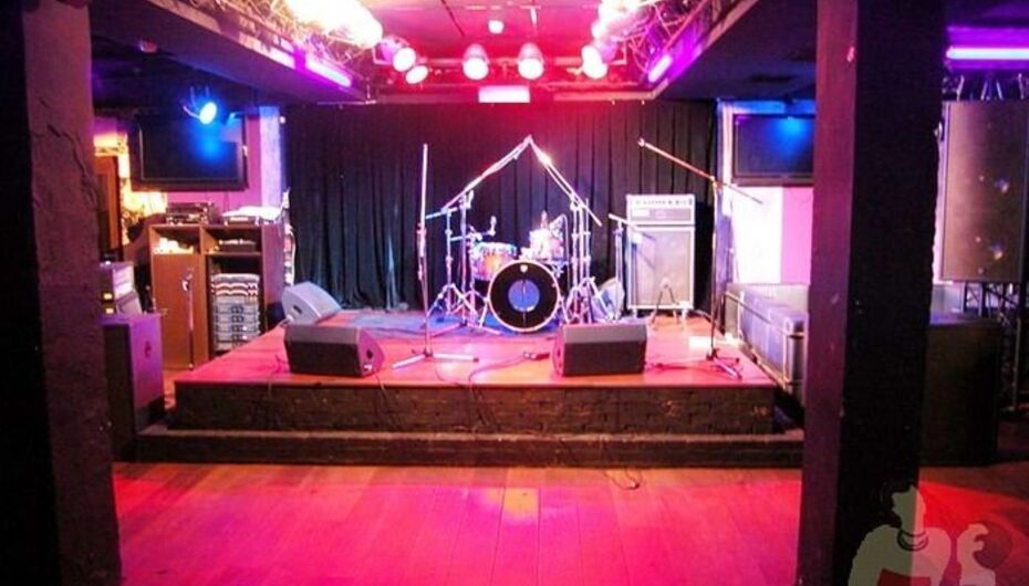 Клуб Assemblag Actuel / Ассамбляж Актуаль / А2