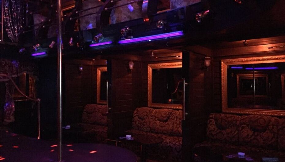 Стриптиз-клуб Забава-бар