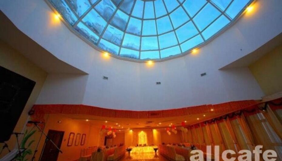 Банкетный зал Белый рояль