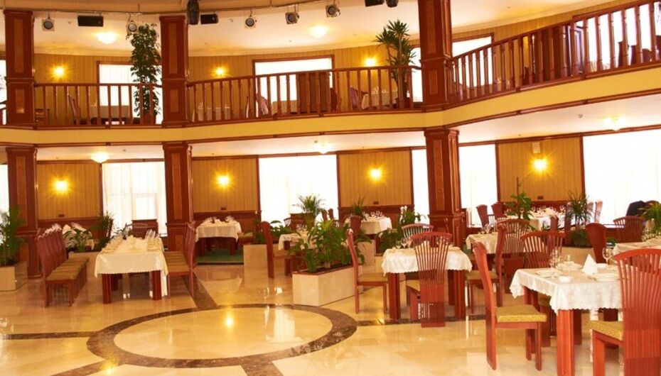 Ресторан Атис