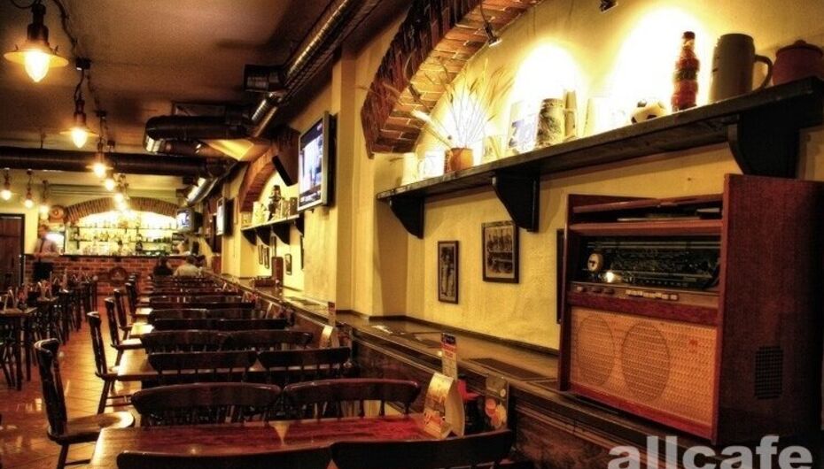 Бар Пьяный дятел