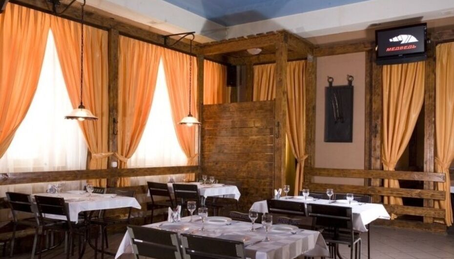 Кафе Медведь