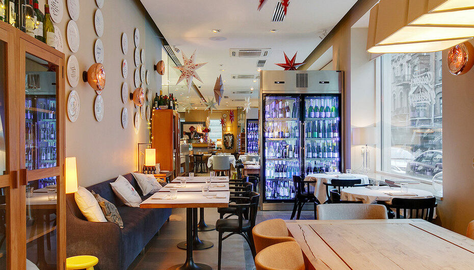 Ресторан Probka на Добролюбова / Пробка