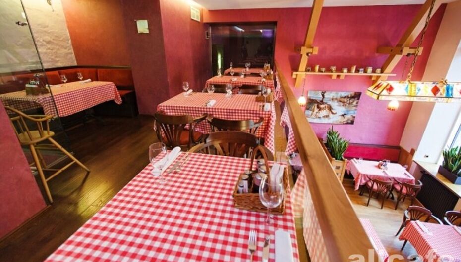 Ресторан Mama Roma / Мама Рома