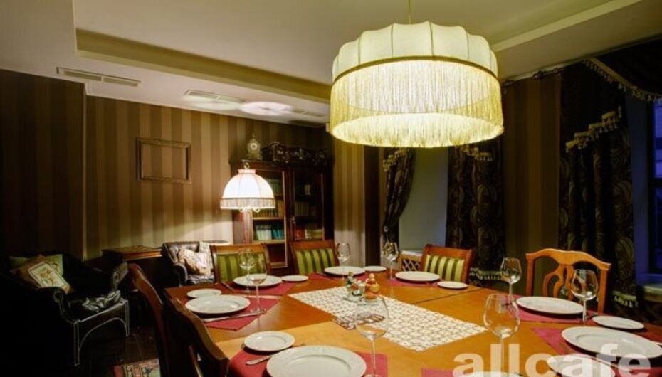 Бар-ресторан Чемодан