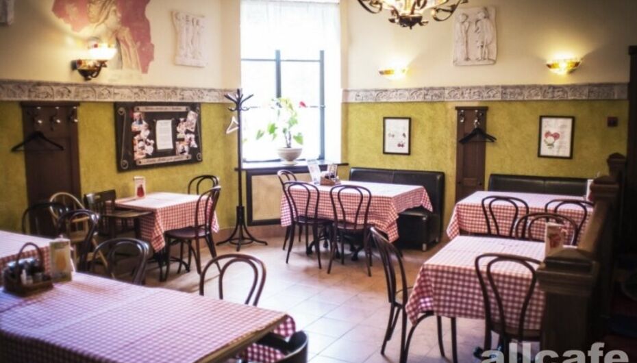 Ресторан Mama Roma / Мама Рома