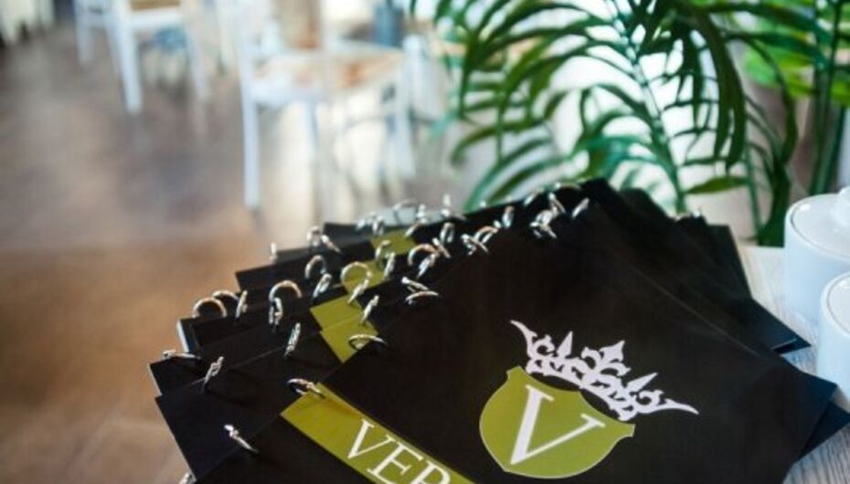 Кафе-бар Veranda / Веранда