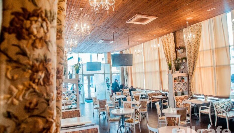 Кафе-бар Veranda / Веранда