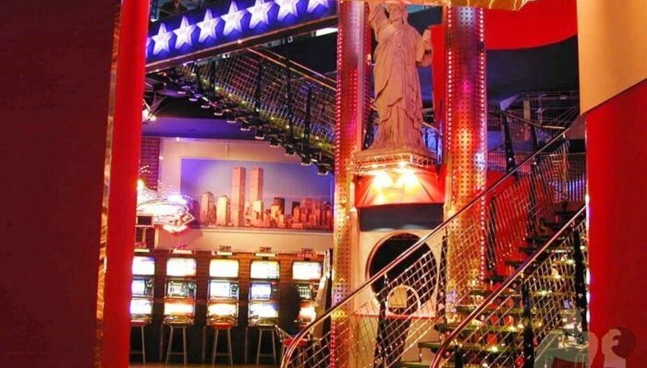 Бар Нева-да / Neva-ДА / Nevada / Невада (Conti Group / Группа Конти)