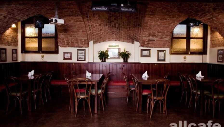 Отзывы о пивном ресторане The Golden Lion / Золотой Лев