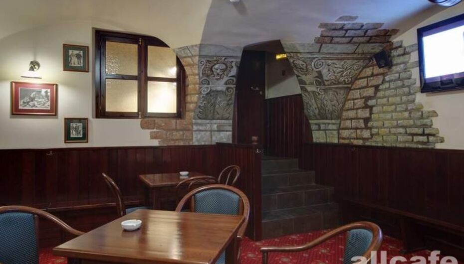 Отзывы о пивном ресторане The Golden Lion / Золотой Лев