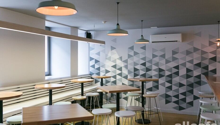 Бар Rockets & Bishops