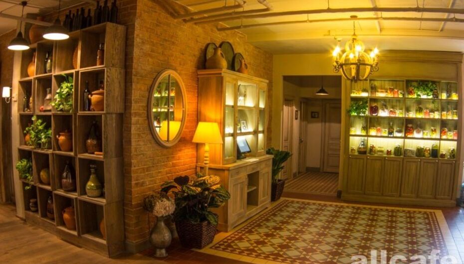 Афиша ресторана Кувшин