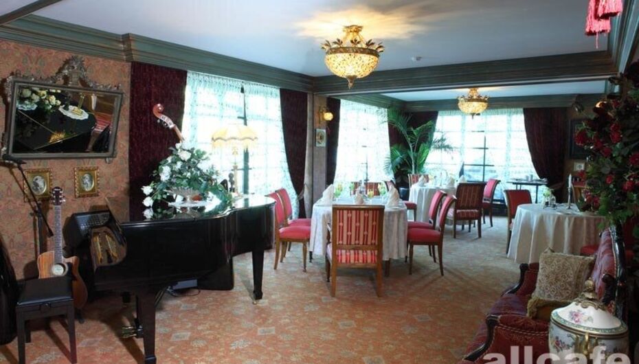 Ресторан Шато / Old House / Олд Хаус