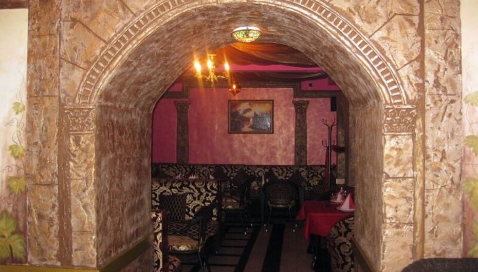 Кафе-ресторан Загляни Генацвале