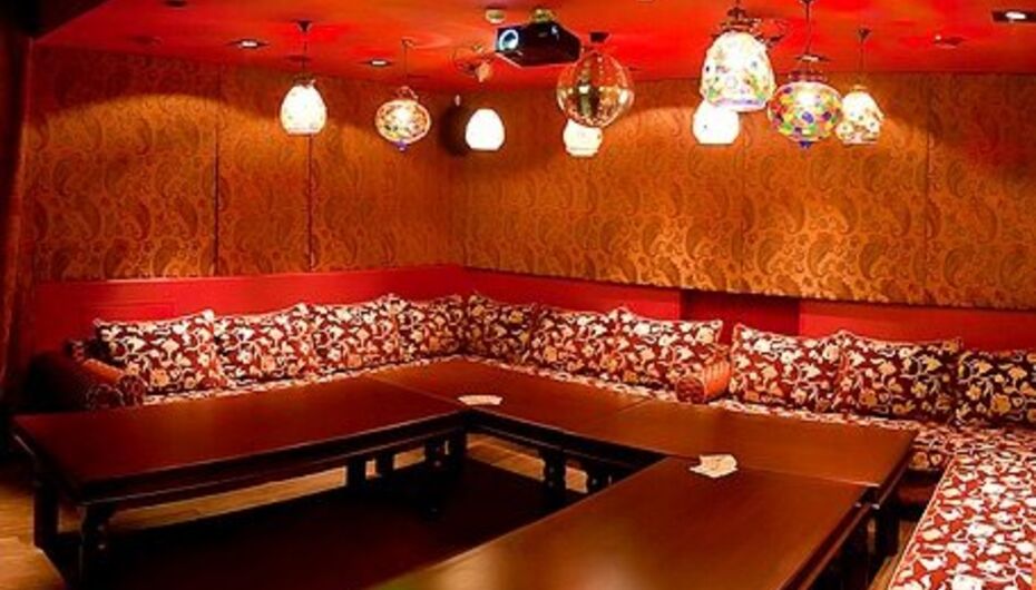 Караоке-бар Bombay Boogie / Бомбей Буги