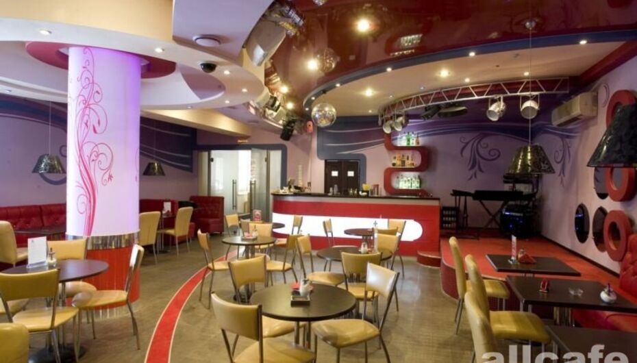 Кафе 8 чашек