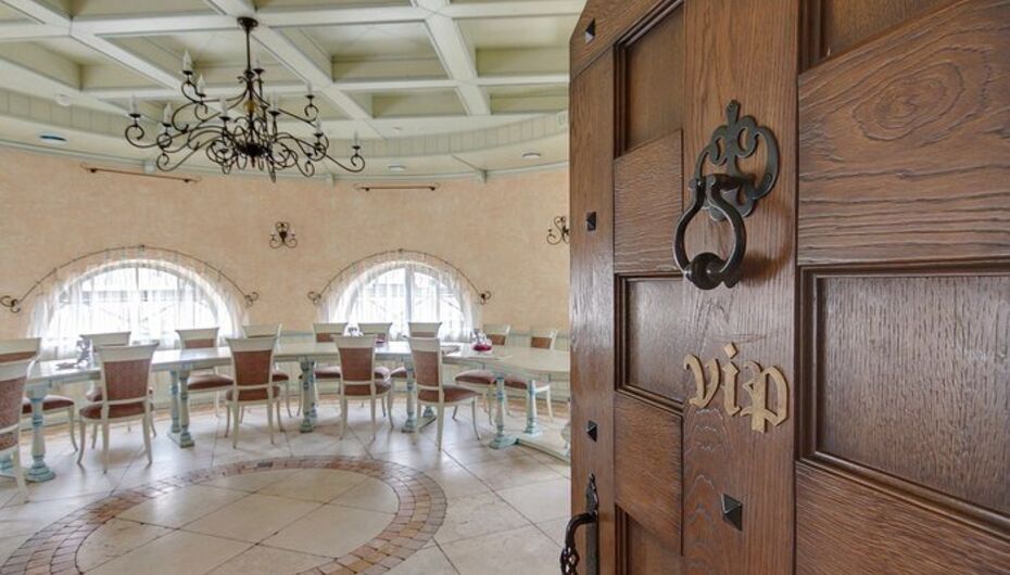 Ресторан Карл и Фридрих