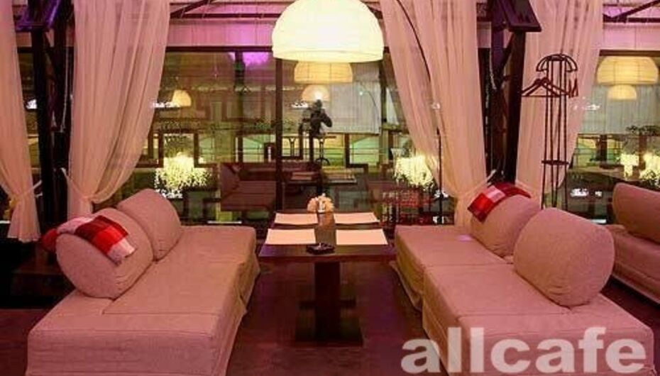 Клуб Look in Rooms / Лукин Румс