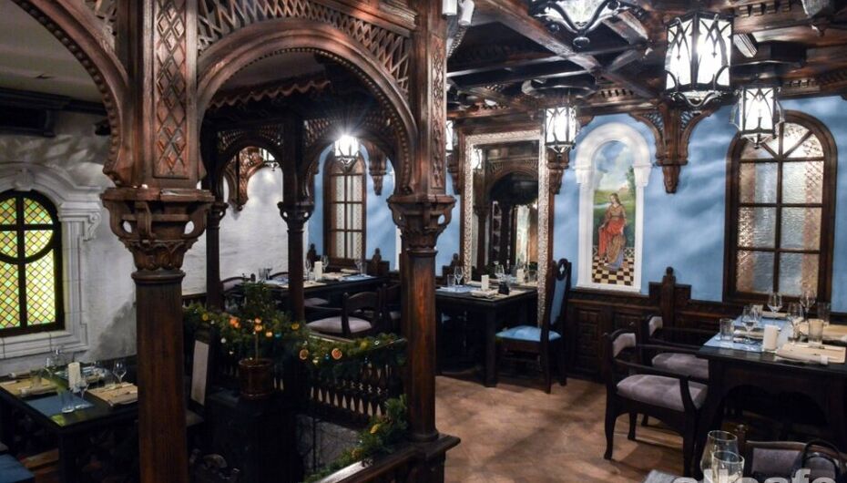 Ресторан Мадридский двор