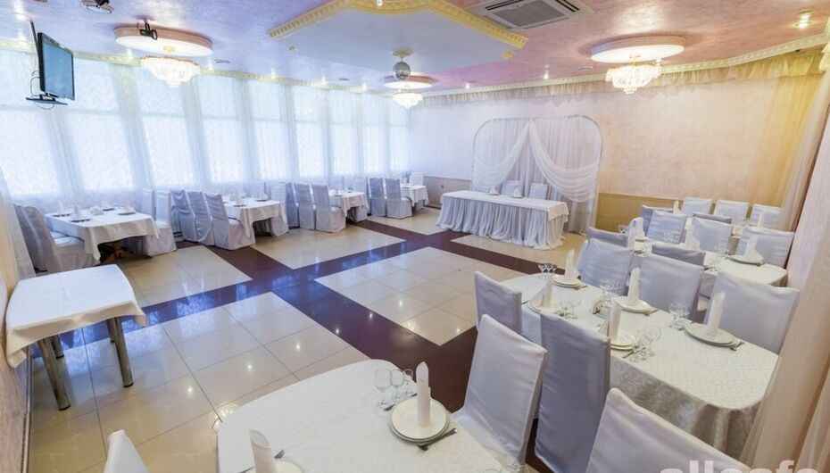 Ресторан Авиньон / Avignon