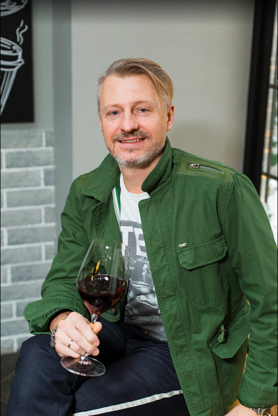 Владислав Дудаков