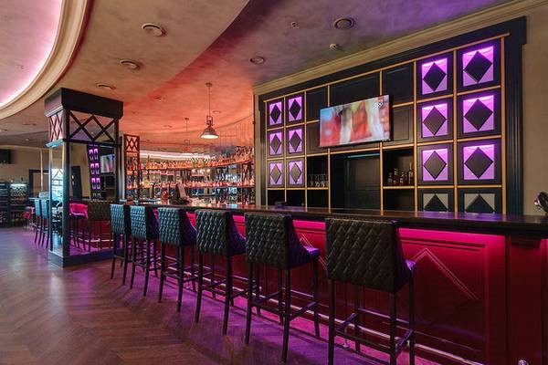 Ресторан для девичника: Gatsby Bar в Санкт-Петербурге