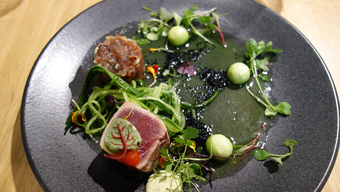 Тунец татаки и тунец тартар