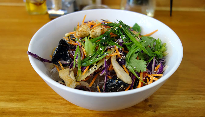 Гадо Гадо с курицей