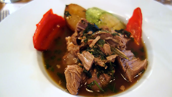 Баранина тушёная в мадере