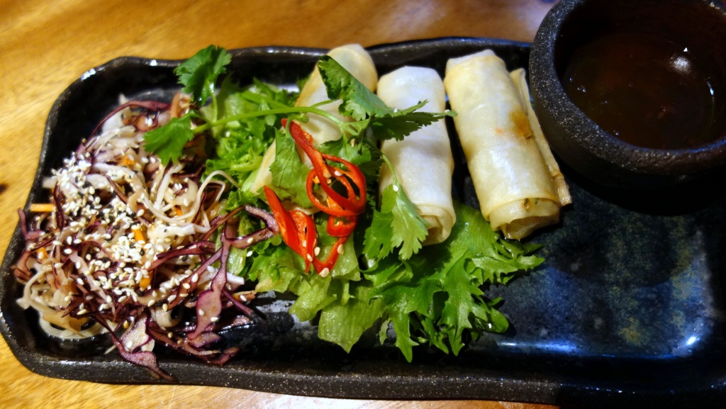 Спринг-роллы со свининой и креветками