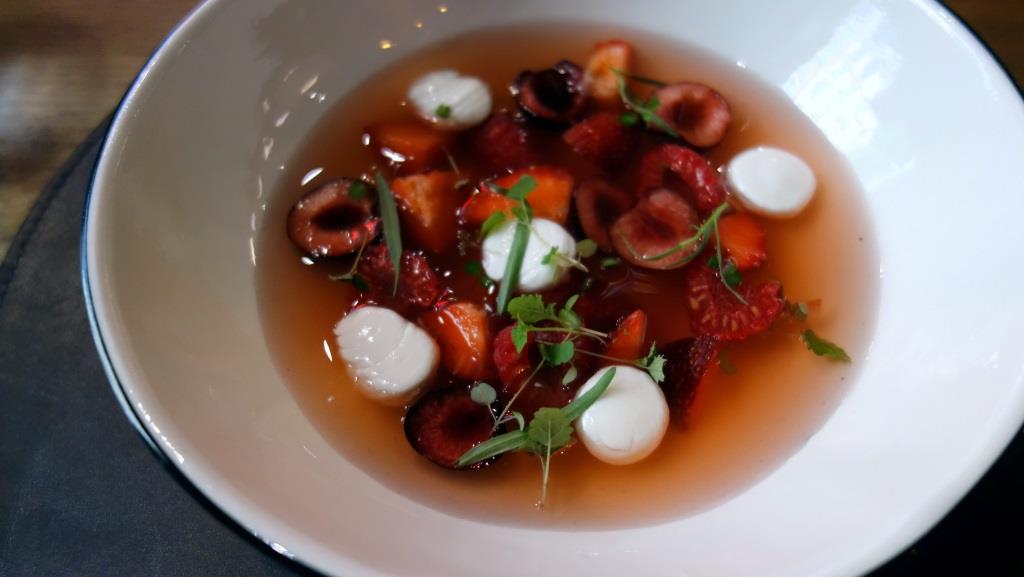 Ягодный суп